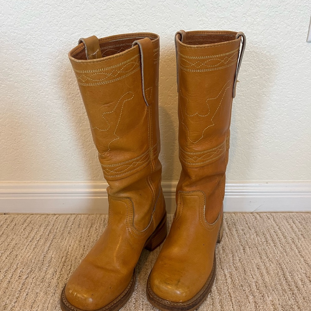 Vintage Frye style campus boots